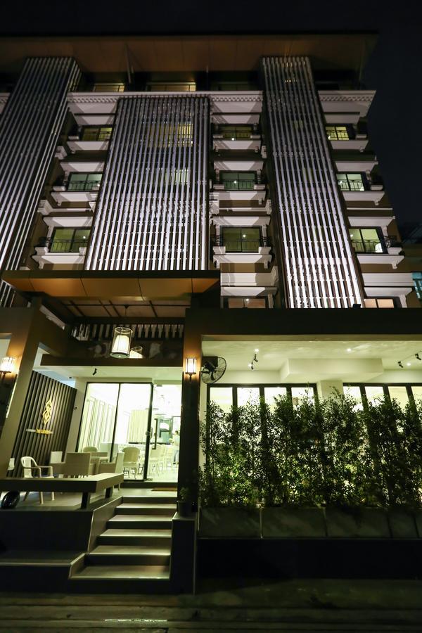 The Sathon Vimanda Hotel Bangkok Buitenkant foto