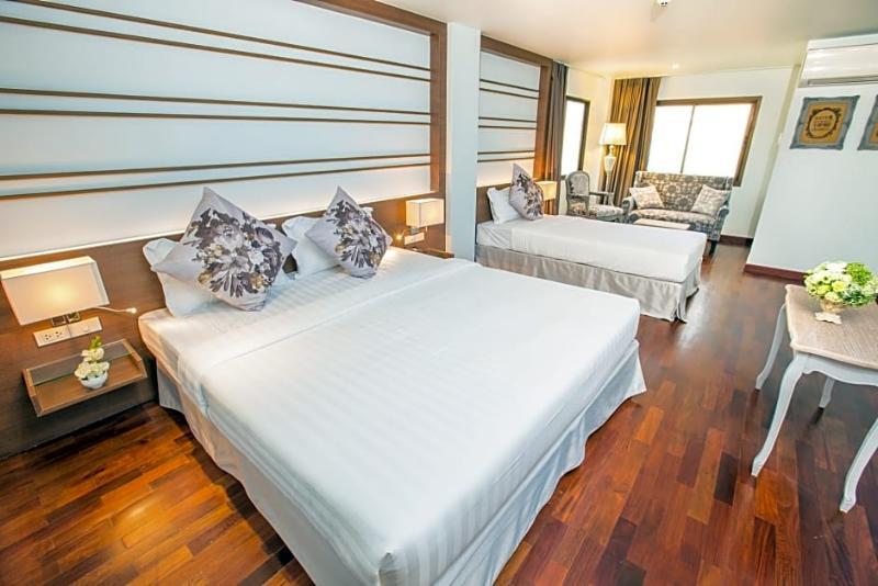 The Sathon Vimanda Hotel Bangkok Buitenkant foto